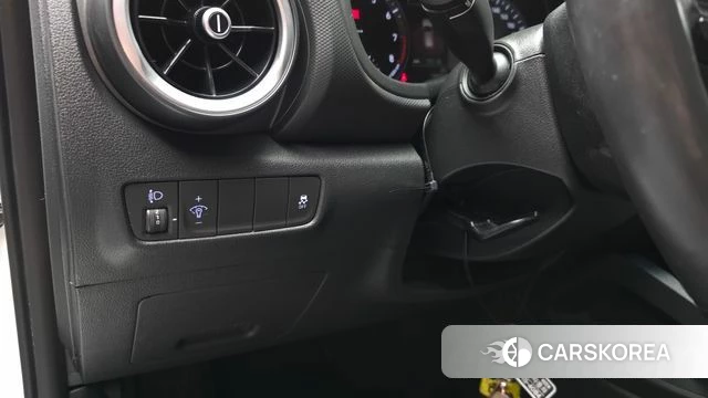 Hyundai The New Kona id 4702530 из Кореи 25