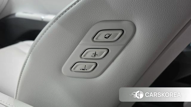 Hyundai Grandeur (GN7) id 4980208 из Кореи 25