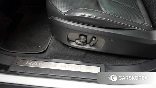 Land Rover Range Rover Evoque id 4977832 из Кореи 25