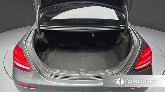 Mercedes-Benz E-Class W213 id 5014098 из Кореи 25