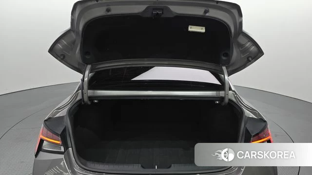 Hyundai Avante Hybrid (CN7) id 5028274 из Кореи 25