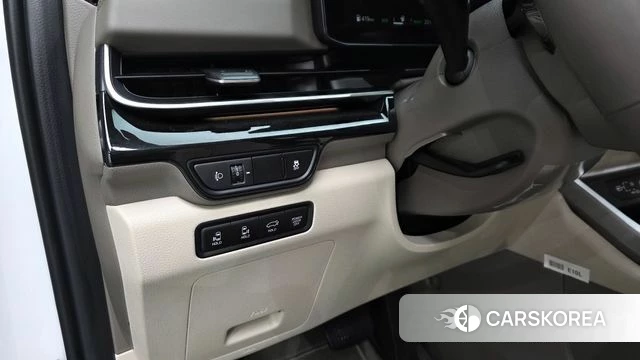Kia The New Carnival 4th Generation id 5032980 из Кореи 25