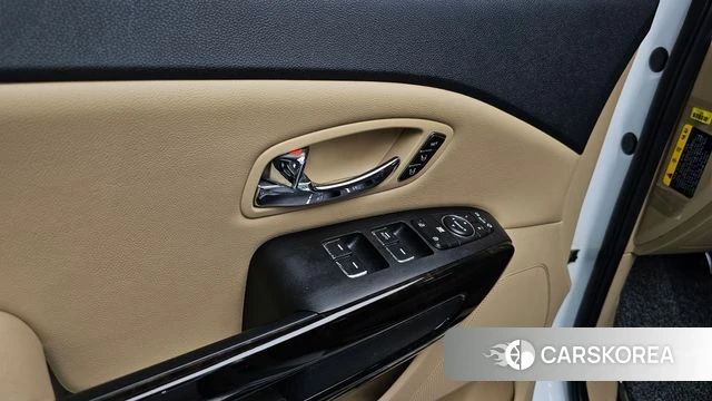 Kia The New Carnival id 5048318 из Кореи 25
