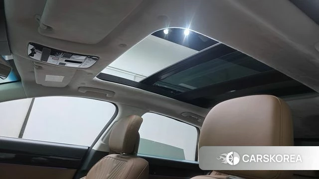 Hyundai Grandeur Hybrid (GN7) id 4985018 из Кореи 25