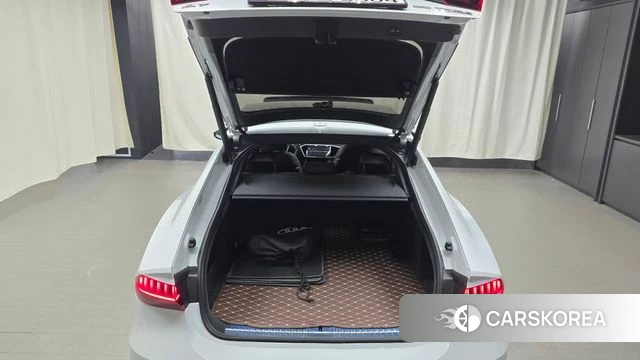 Audi A7 (4K) id 4957345 из Кореи 25