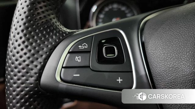 Mercedes-Benz E-Class W213 id 4988428 из Кореи 25