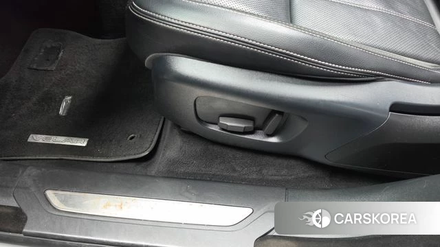 Land Rover Range Rover Velar id 5018420 из Кореи 25