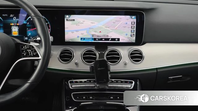 Mercedes-Benz E-Class W213 id 5012778 из Кореи 25