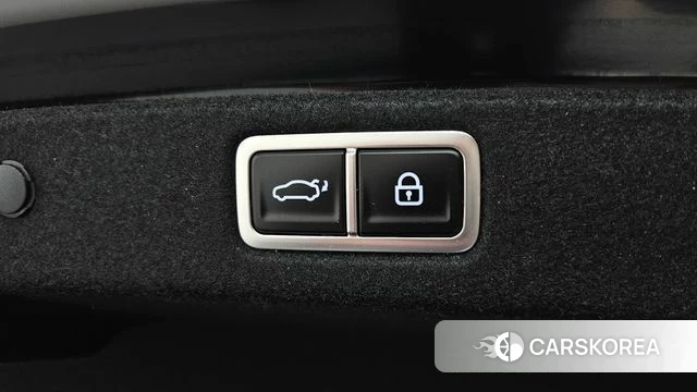 Hyundai Grandeur (GN7) id 5020892 из Кореи 25