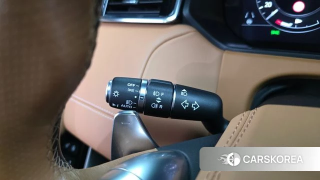 Land Rover Range Rover Velar id 4937322 из Кореи 25