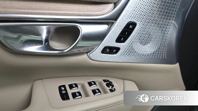 Volvo S90 id 5001508 из Кореи 25