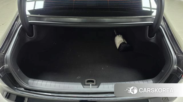 Hyundai Grandeur Hybrid (GN7) id 5021197 из Кореи 25