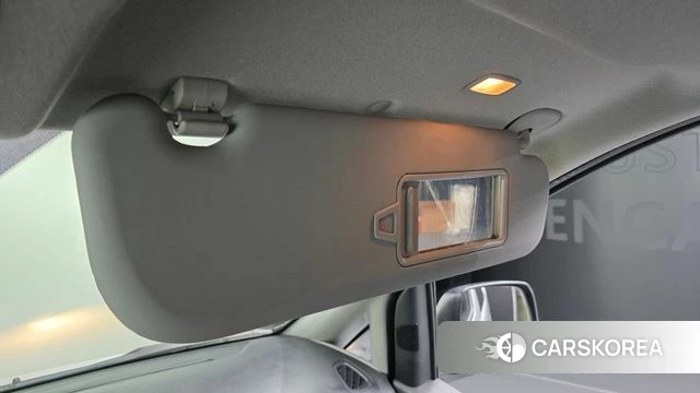 Hyundai The New Grand Starex id 5018485 из Кореи 25