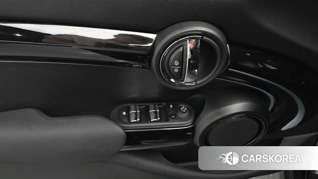 Mini Cooper id 4773707 из Кореи 25