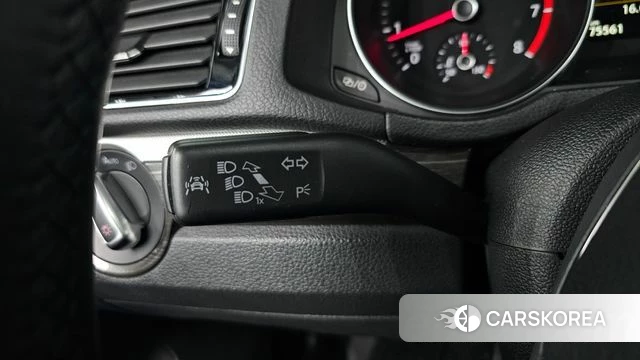 Volkswagen The New Passat id 5029327 из Кореи 25