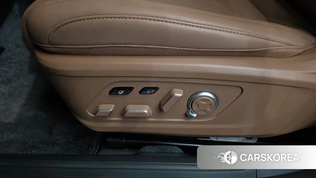 Hyundai Grandeur (GN7) id 4985978 из Кореи 25