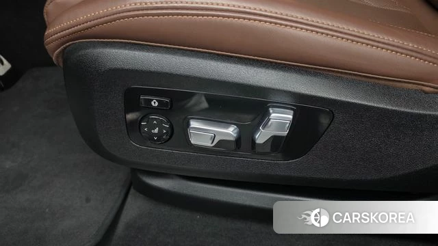 BMW X6 (G06) id 5016439 из Кореи 26