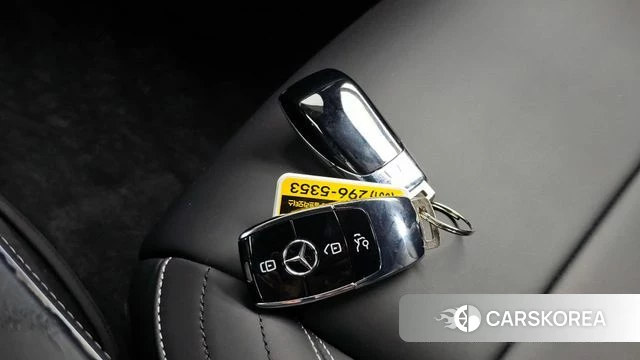 Mercedes-Benz E-Class W213 id 4943086 из Кореи 26