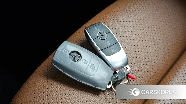 Mercedes-Benz GLC-Class X253 id 5034563 из Кореи 26