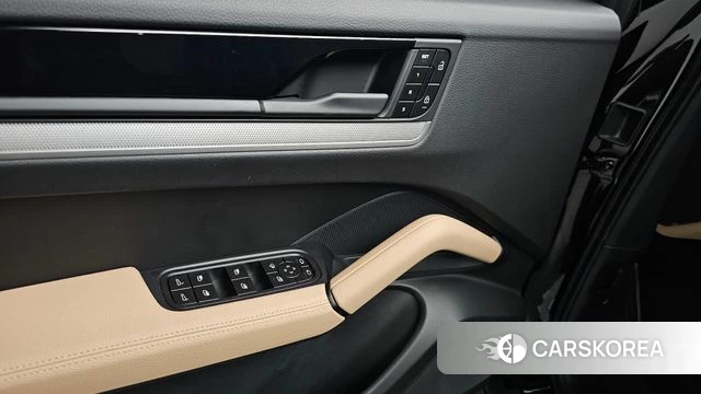 Porsche Cayenne (PO536) id 4533155 из Кореи 26