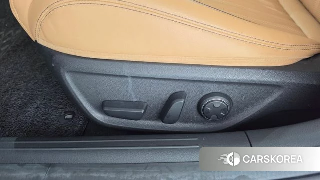 Genesis The New G70 id 4917393 из Кореи 26