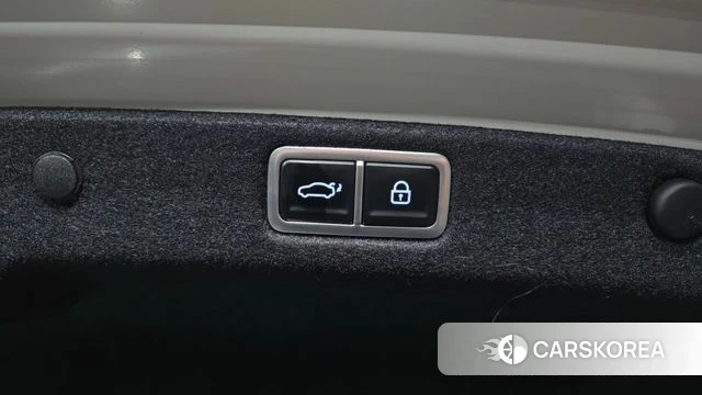 Hyundai Grandeur Hybrid (GN7) id 4990930 из Кореи 26
