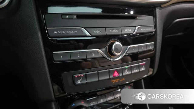 Infiniti QX30 id 4882137 из Кореи 26