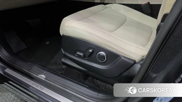 Genesis GV70 id 4952035 из Кореи 26