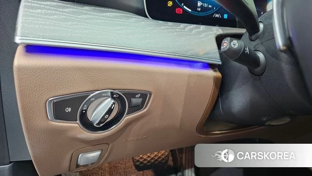 Mercedes-Benz E-Class W213 id 4935711 из Кореи 26