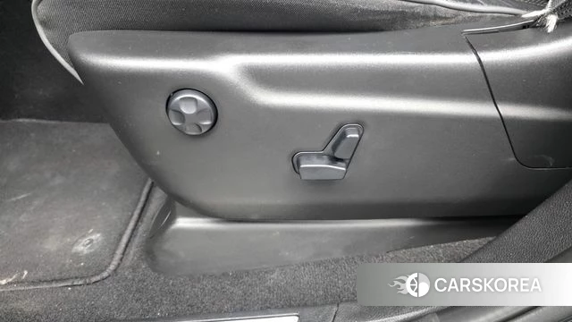 Jeep Grand Cherokee id 4917982 из Кореи 26