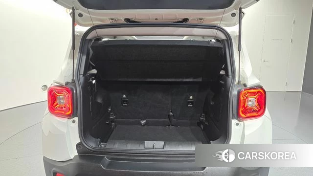 Jeep Renegade id 4992688 из Кореи 26