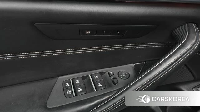 BMW 5 Series (G30) id 5019033 из Кореи 26
