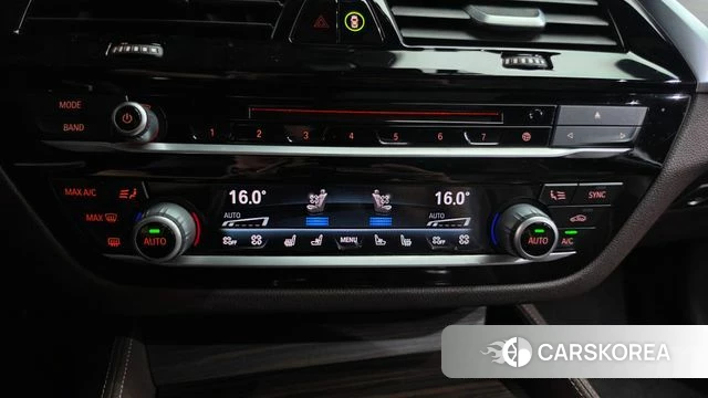BMW 5 Series (G30) id 4967888 из Кореи 26