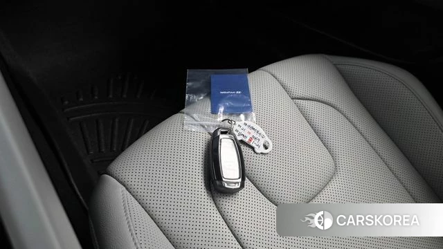 Hyundai Avante Hybrid (CN7) id 4562079 из Кореи 26