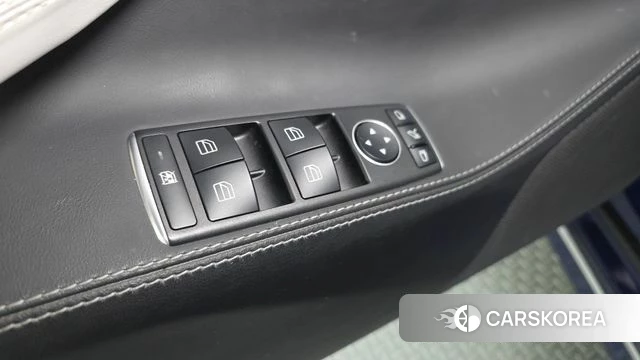 Tesla Model S id 5003746 из Кореи 26