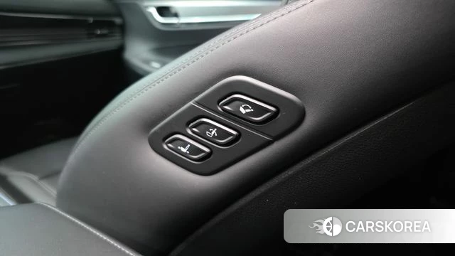 Hyundai The New Grandeur IG Hybrid id 5053506 из Кореи 26