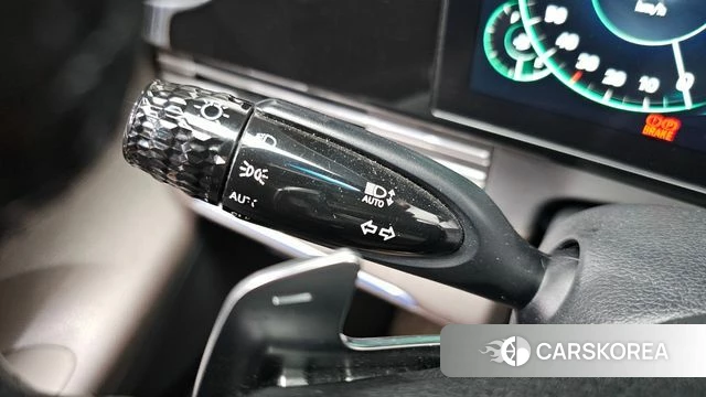 Hyundai The New Grandeur IG Hybrid id 4930609 из Кореи 26