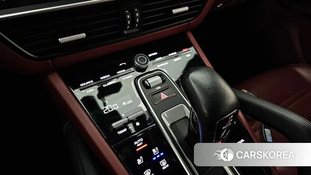 Porsche Cayenne (PO536) id 5013370 из Кореи 26