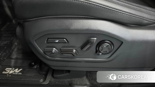 Hyundai Santa Fe (MX5) id 4980325 из Кореи 26