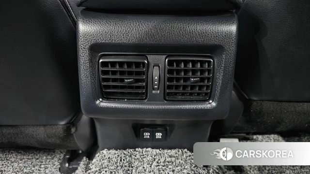 Toyota Camry (XV70) id 4918922 из Кореи 26