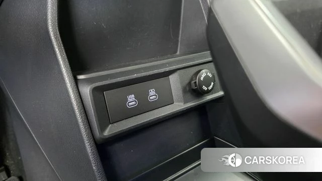 Ssangyong The New Torres id 4916393 из Кореи 26
