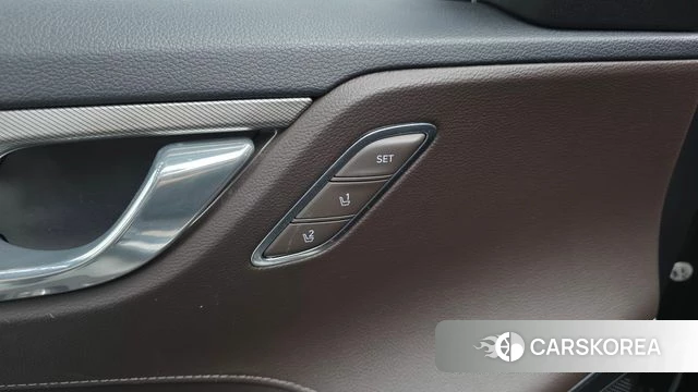 Hyundai The New Grandeur IG id 4977247 из Кореи 26