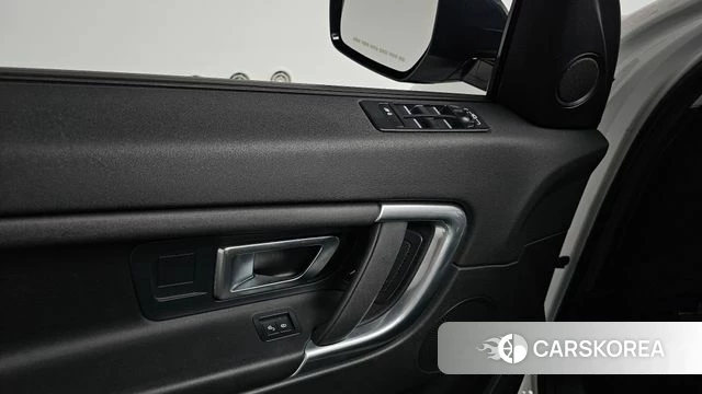 Land Rover Discovery Sports id 4960009 из Кореи 26