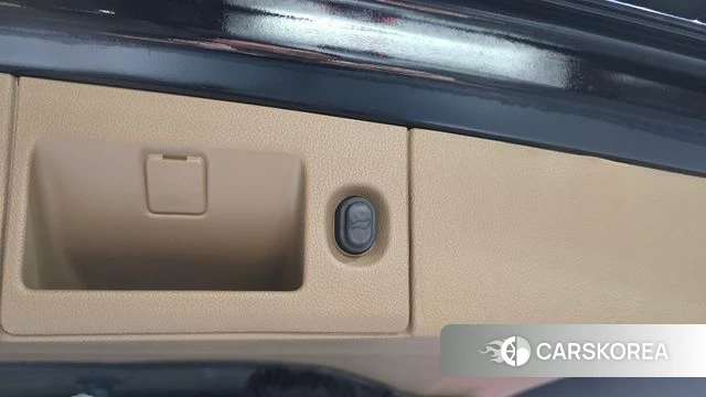Cadillac Escalade id 4987576 из Кореи 26