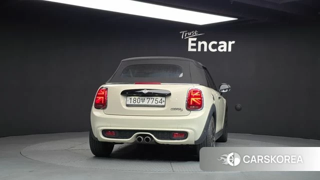Mini Cooper S Convertible id 4930655 из Кореи 26