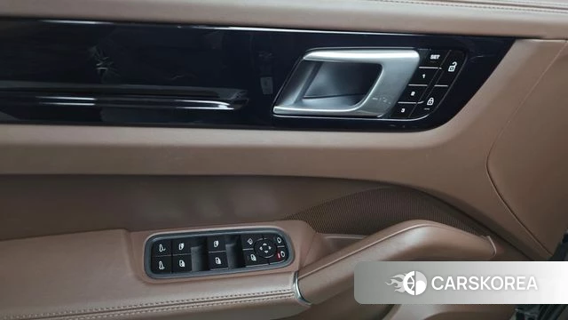 Porsche Cayenne (PO536) id 4881430 из Кореи 26