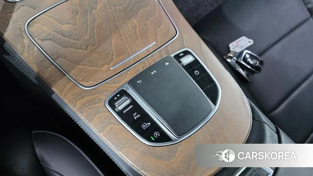 Mercedes-Benz E-Class W213 id 5026743 из Кореи 26
