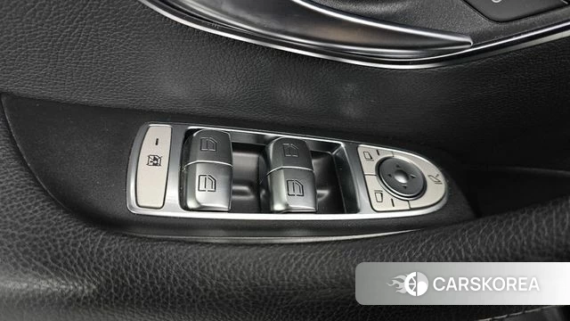 Mercedes-Benz E-Class W213 id 4923716 из Кореи 26