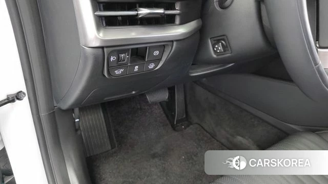 Hyundai Grandeur Hybrid (GN7) id 4700691 из Кореи 26