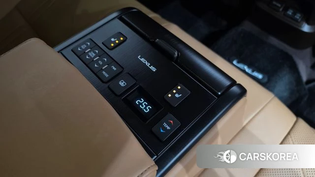 Lexus ES300h 7th generation id 4918679 из Кореи 26